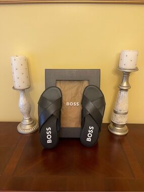 New men’s size 10 BOSS Black Crossband Slide Sandals